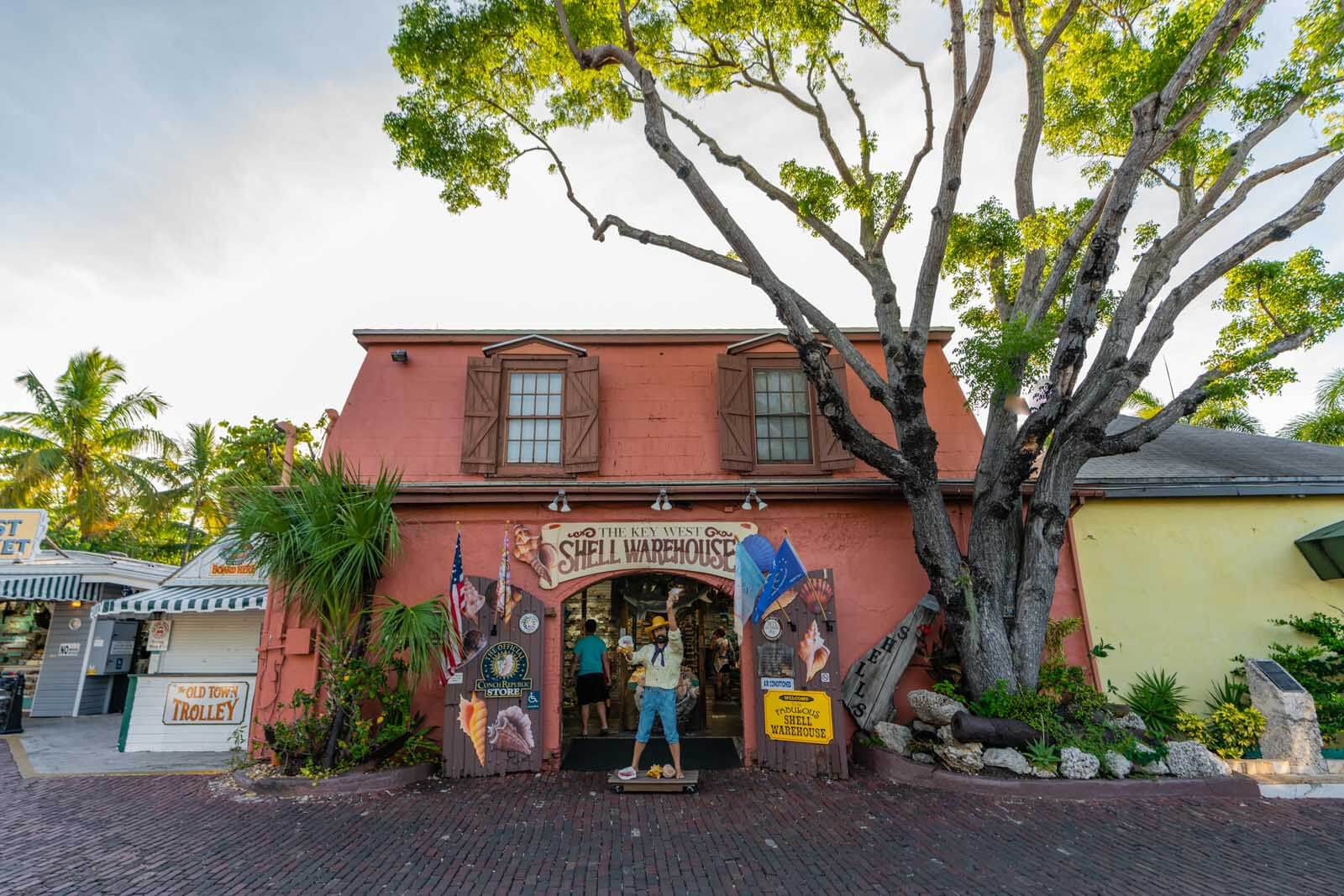 The shell warehouse at mallory square market in key west