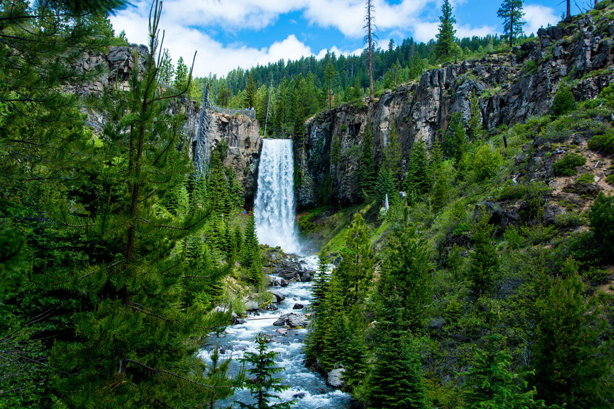 Tumalo-Falls-in-Bend-Oregon