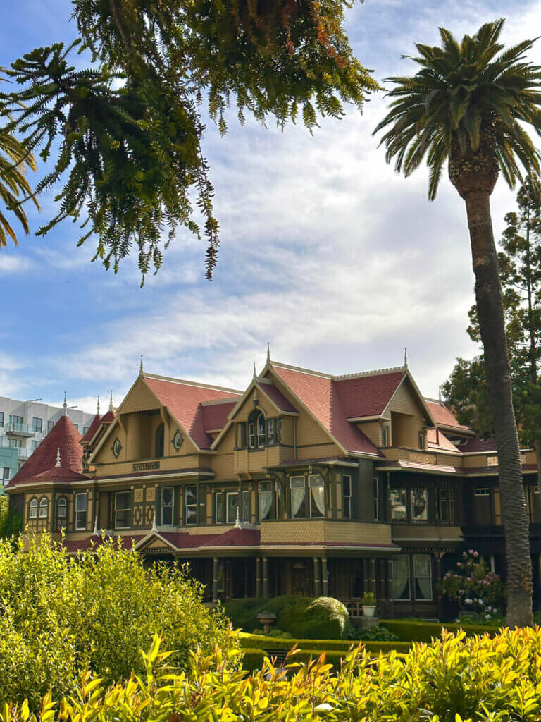 Winchester-Mystery-House-exterior-in-San-Jose-California
