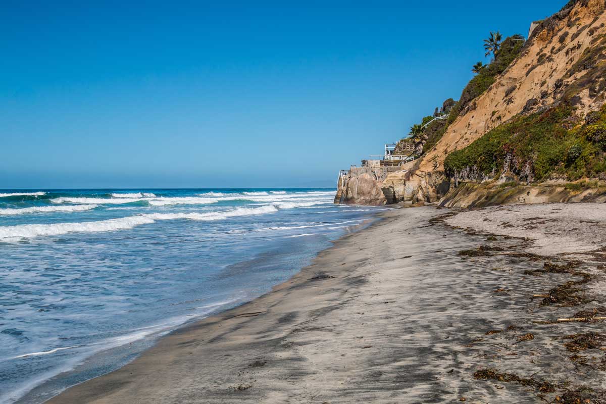 beacons-beach-or-Leucadia-State-Beach-in-Encinitas-California