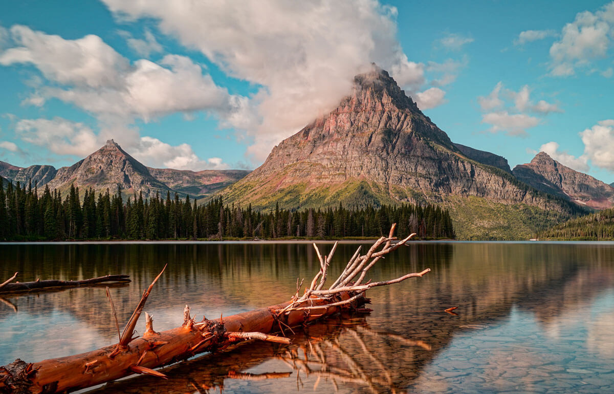 beautiful-clear-day-at-Two-Medicine-in-Glacier-National-Park