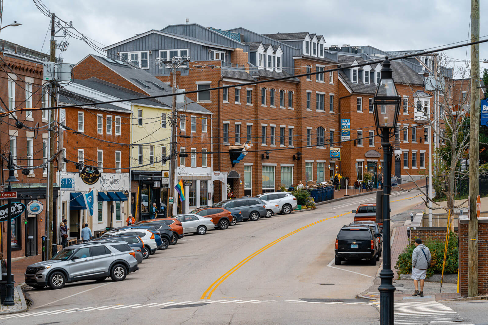 bow street in Portsmouth New Hampshire filled with shops and restaurants