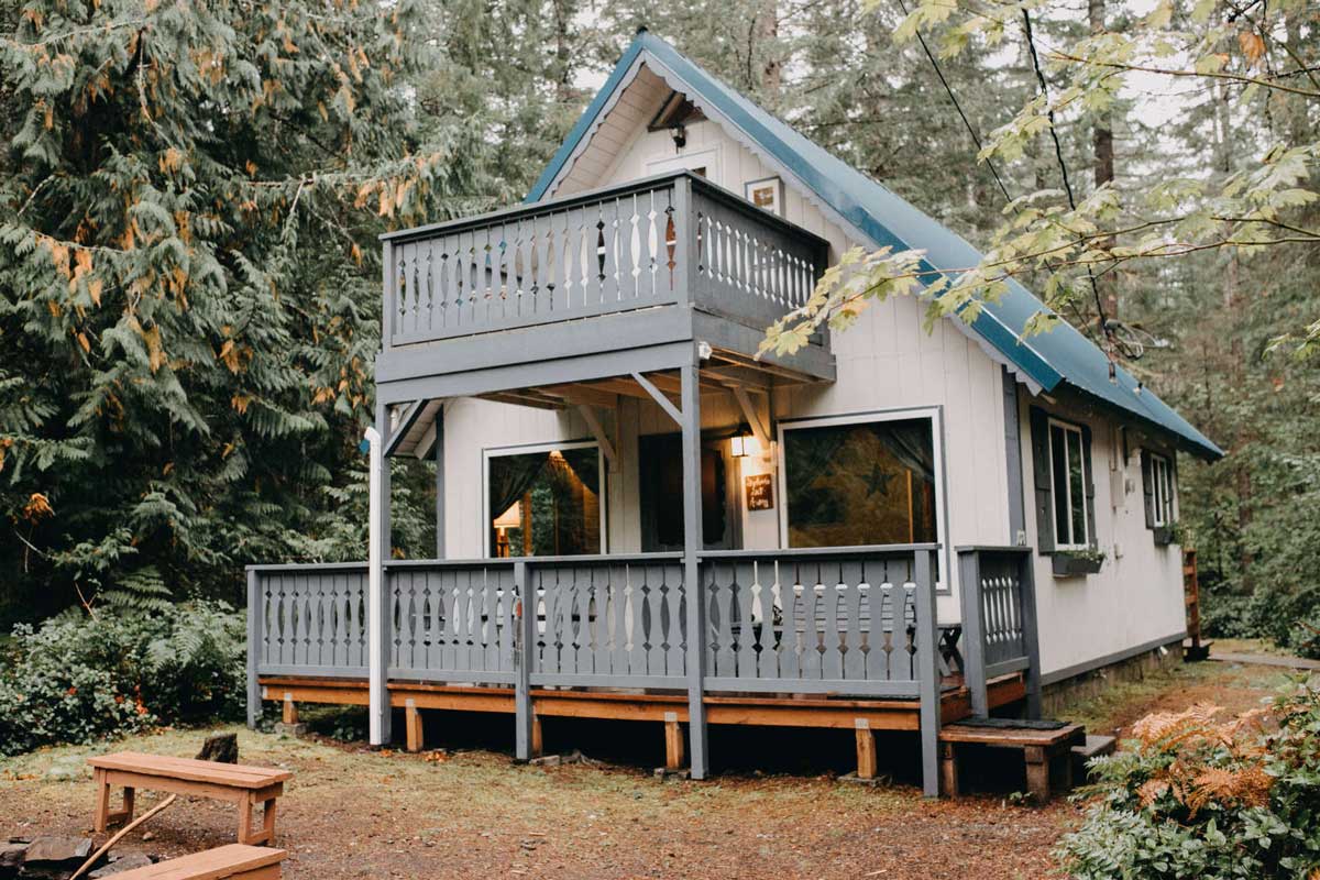 cabins-by-mt-rainier-graham-s-get-away-by-mt-rainier-mount-rainier-cabin-forest-lodging