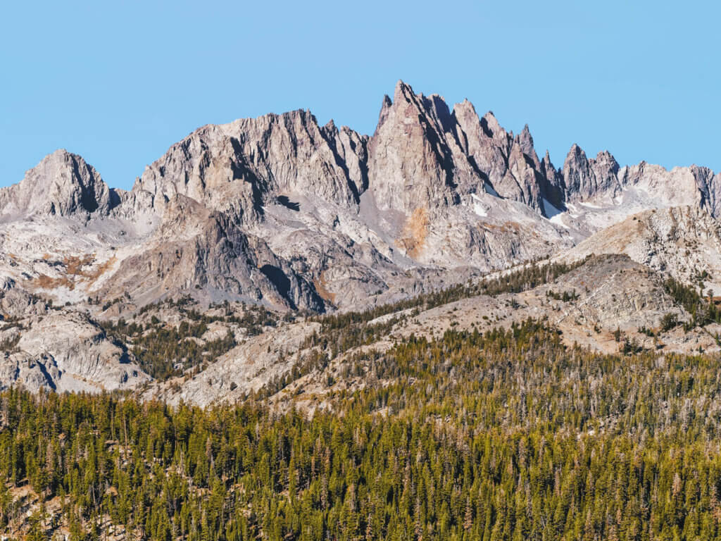 dramatic-view-of-Minaret-Vista-at-Mammoth-Lakes-California