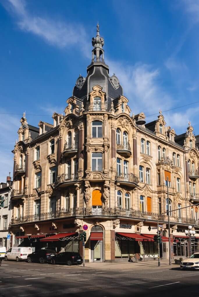 exterior of Chocolateria Kunder in Wiesbaden Germany