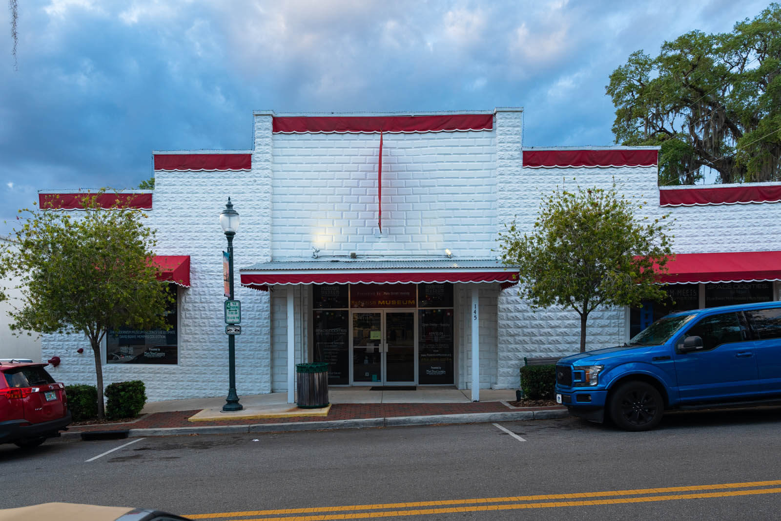 exterior of Modernism Museum in Mount Dora Florida