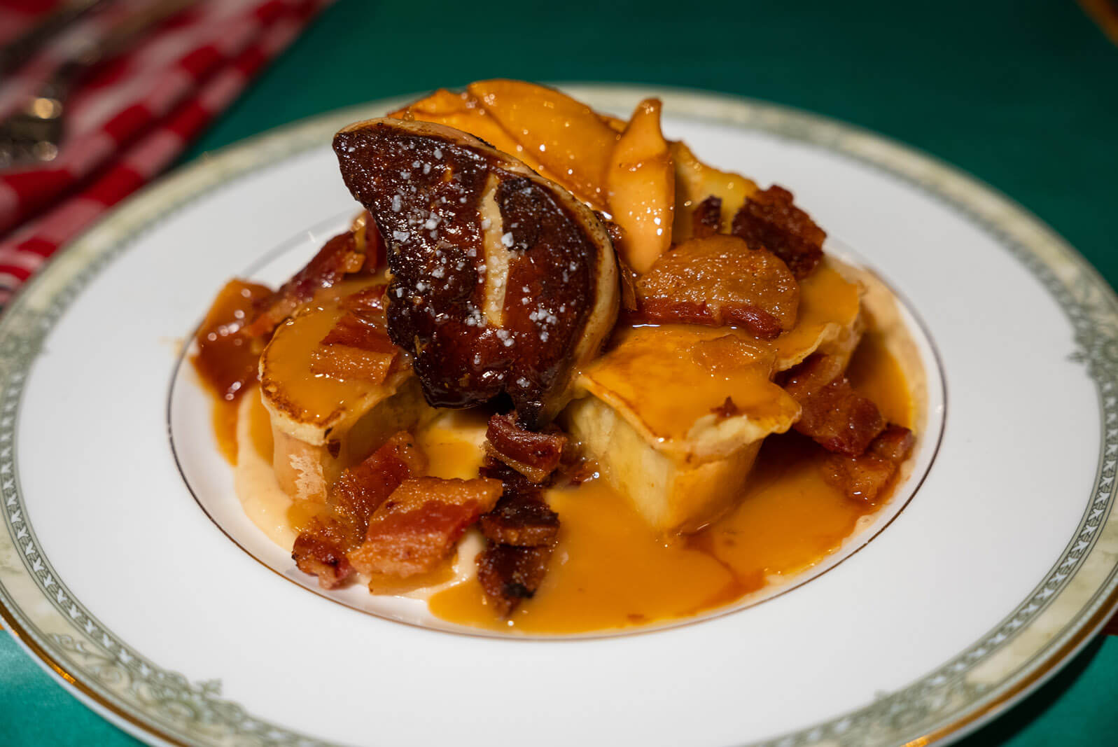 french toast at la buche sugar shack restaurant in quebec city canada