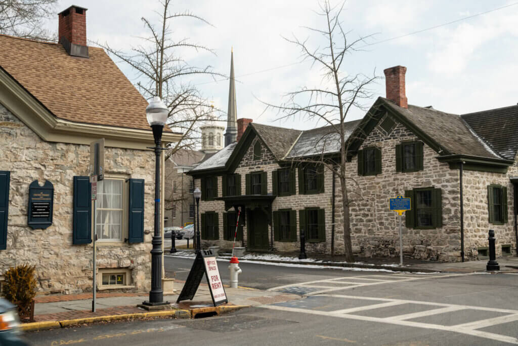 historic buildings that predate the revolutionary war at Four Corners in Kingston New York