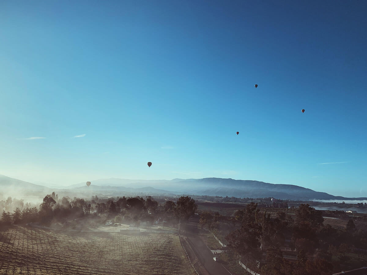 hot-air-balloons-flight-HL32TT9-in-temecula-california