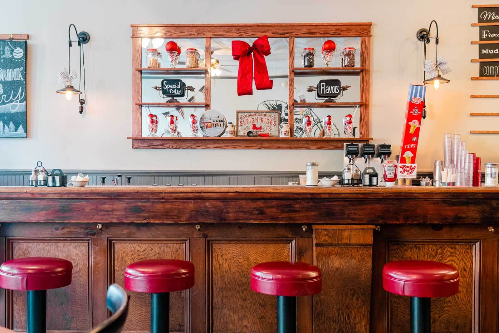 crooked lake ice cream parlor in hammondsport new york decorated for christmas