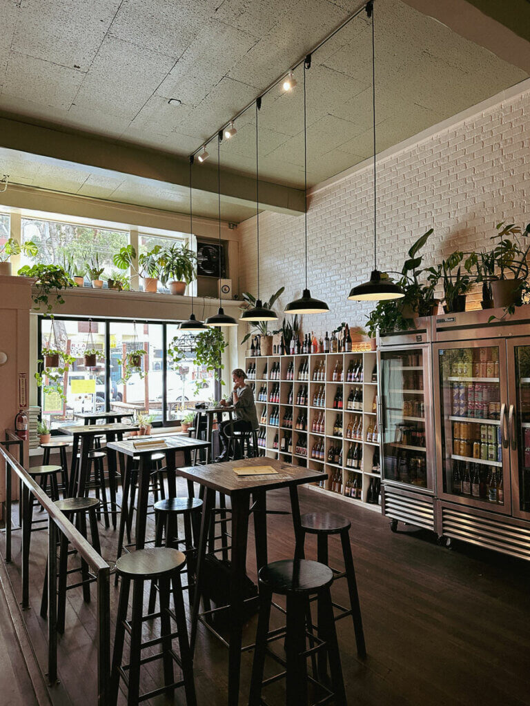 interior-of-Woods-Lowside-in-Lower-Haight-San-Francisco