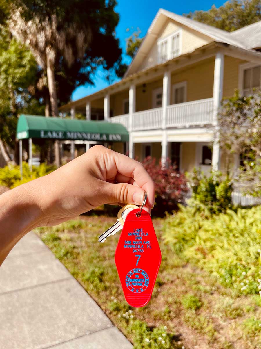 key-to-Lake-Minneola-Inn-in-Clermont-Florida