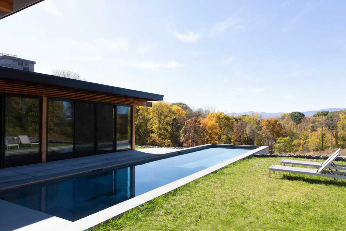 luxury-hudson-valley-modern-pool-house-rental-on-airbnb-in-new-york