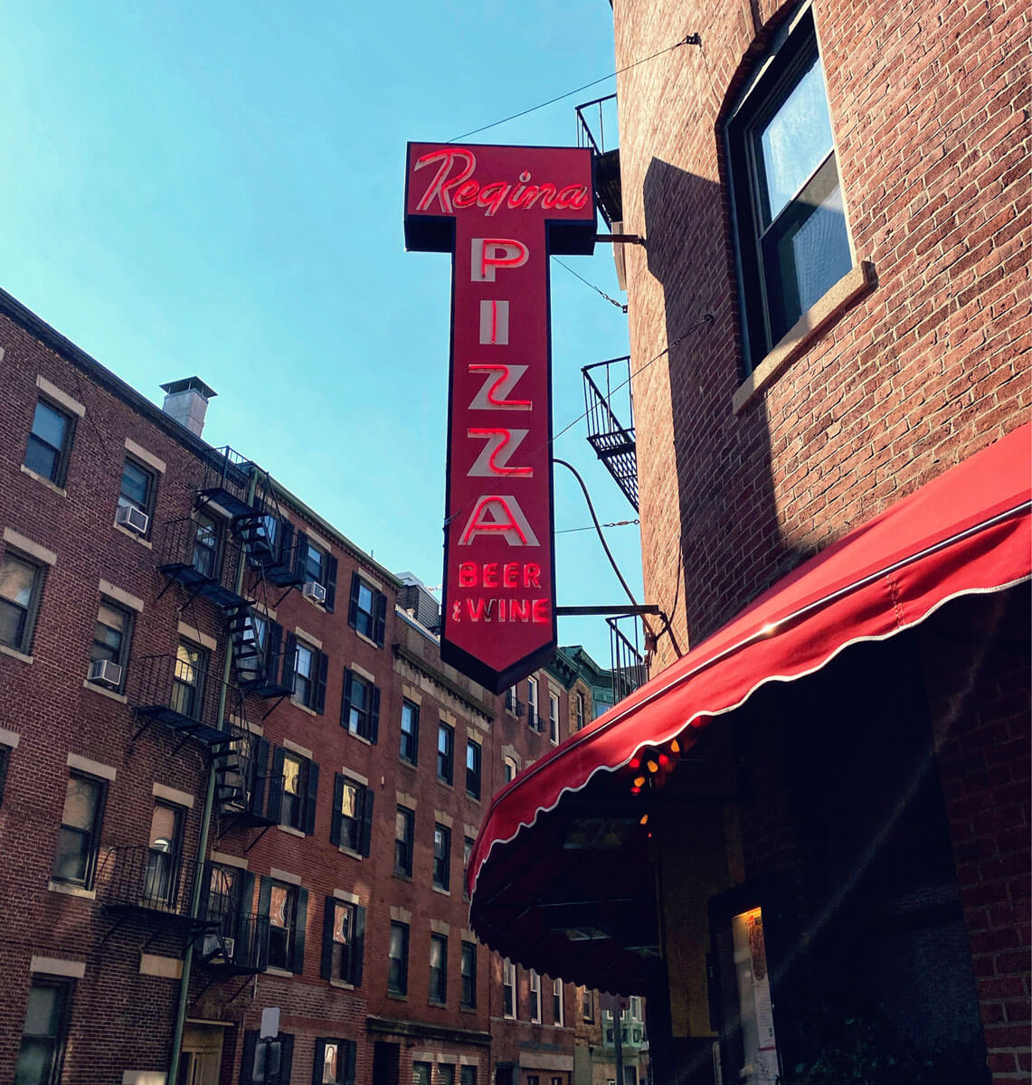 pizzeria-Regina-one-of-the-best-italian-restaurants-in-Bostons-North-End