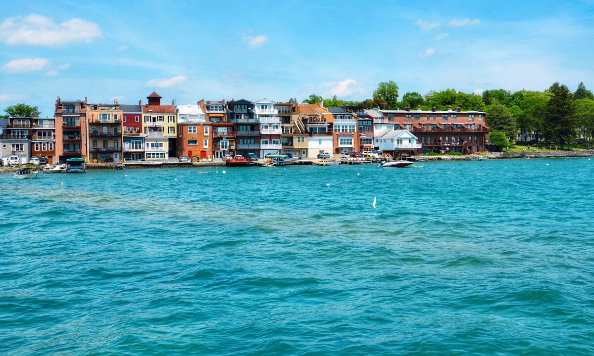 pretty-blue-waters-of-Skaneateles-Lake-one-of-the-best-lake-vacations-in-New-York-in-the-Finger-Lakes