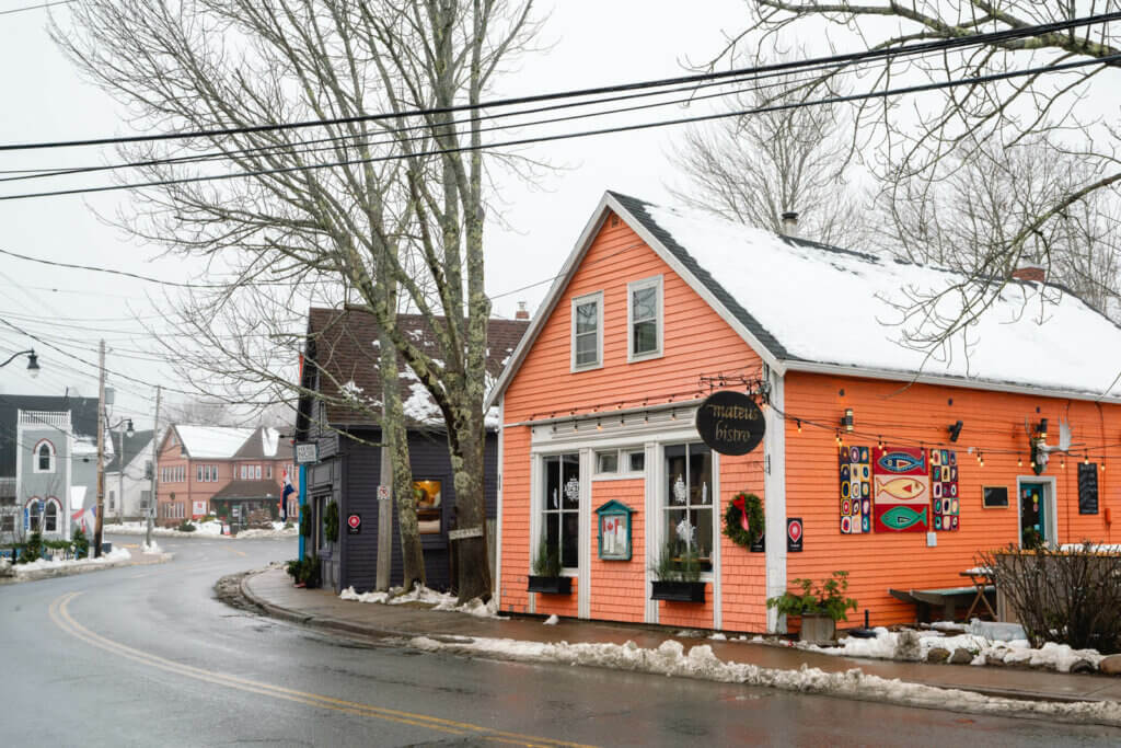 pretty shops and restaurants in Mahone Bay in Nova Scotia at Christmas time