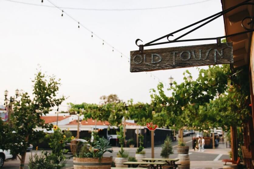 sign-for-old-town-temecula-in-california-by-katie-hinkle