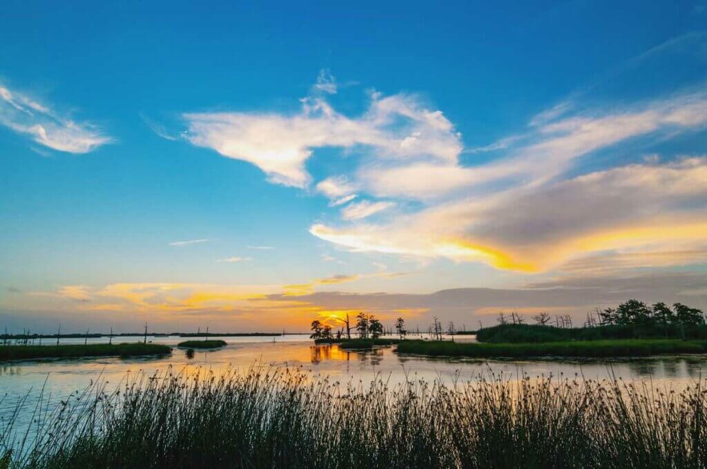 sunset-in-Plaquemines-Parish-along-the-Mississippi-River-in-Louisiana