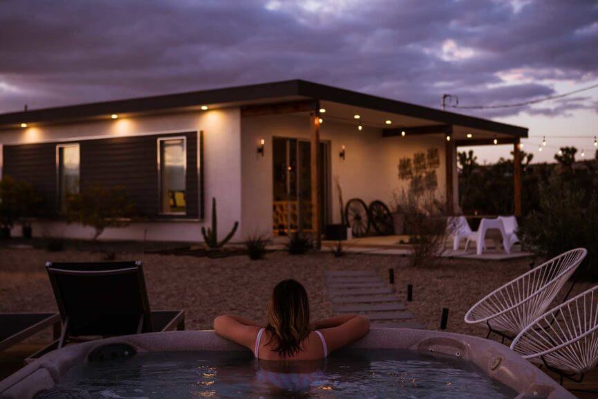 Best Airbnb in Joshua Tree the jacuzzi under the stars