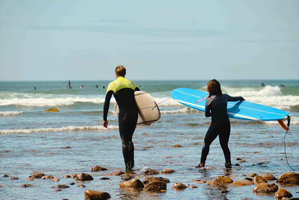 surfers-at-Ditch-Plains-at-Montauk-in-the-Hamptons-New-York