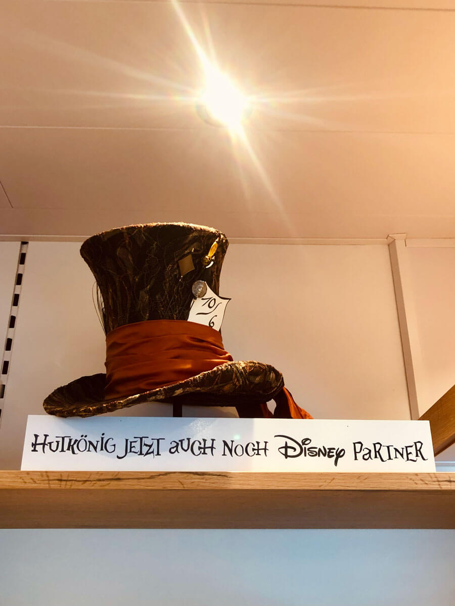 the-famous-hat-shop-in-regensburg-germany-Hütkonig-Der-Hutmacher