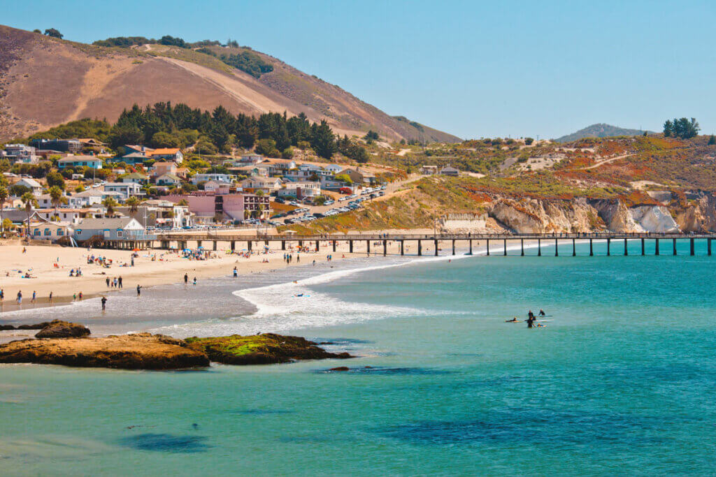 the-town-of-Avila-Beach-in-San-Luis-Obispo-in-Central-California