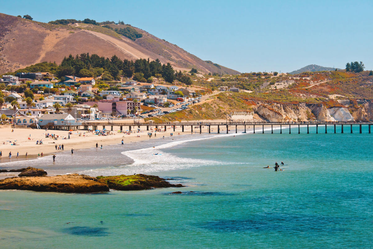 the-town-of-Avila-Beach-in-San-Luis-Obispo-in-Central-California