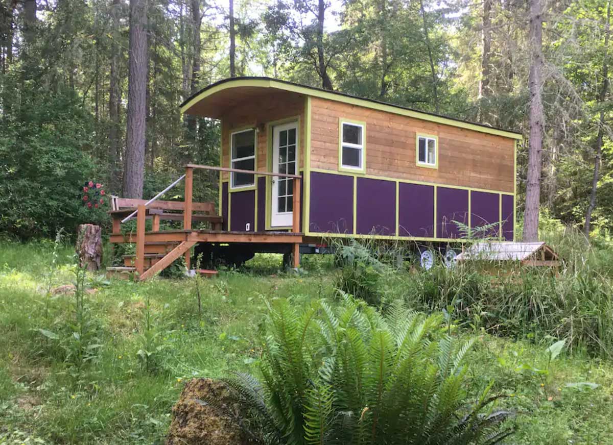 Charming Tiny Houses in Washington State for a Getaway Bobo and ChiChi