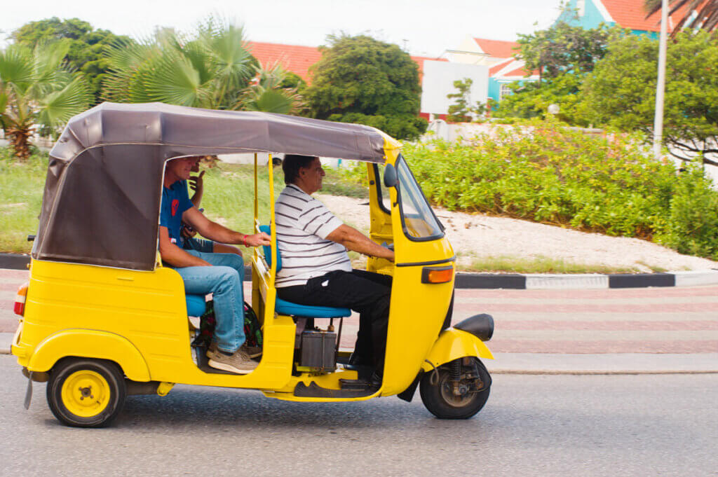 tuk-tuk-tour-around-willemstad-in-curacao