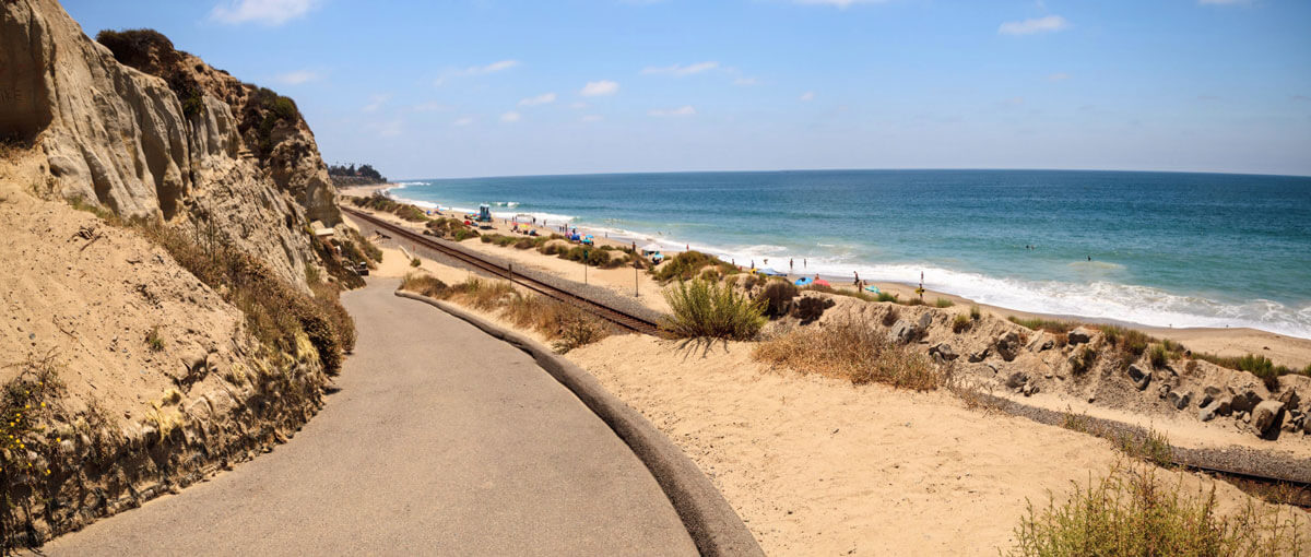 view-down-to-San-Clemente-State-Beach-in-Orange-County-California