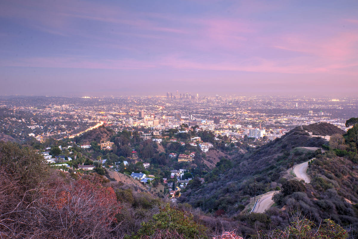view-of-Los-Angeles-at-sunset-from-Runyon-Canyon-Park