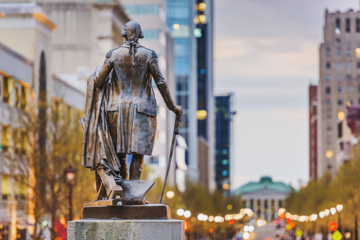 view-of-downtown-Raleigh-North-Carolina-for-cool-cities-in-the-US-to-visit