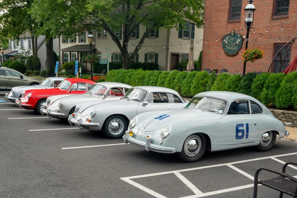vintage porsche cars outside of Katie's Coffee House in Fairfax County Virginia