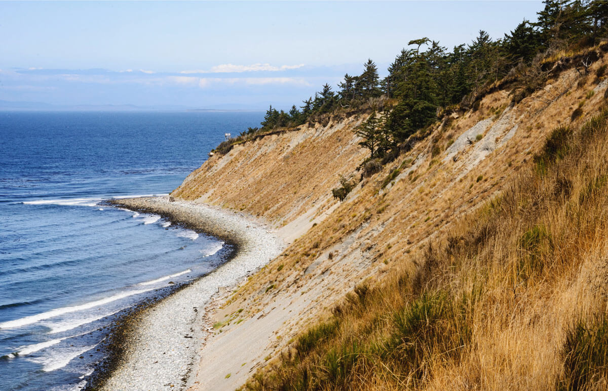 waterfront-view-at-Fort-Ebet-State-Park-on-Whidbey-Island-in-Washington